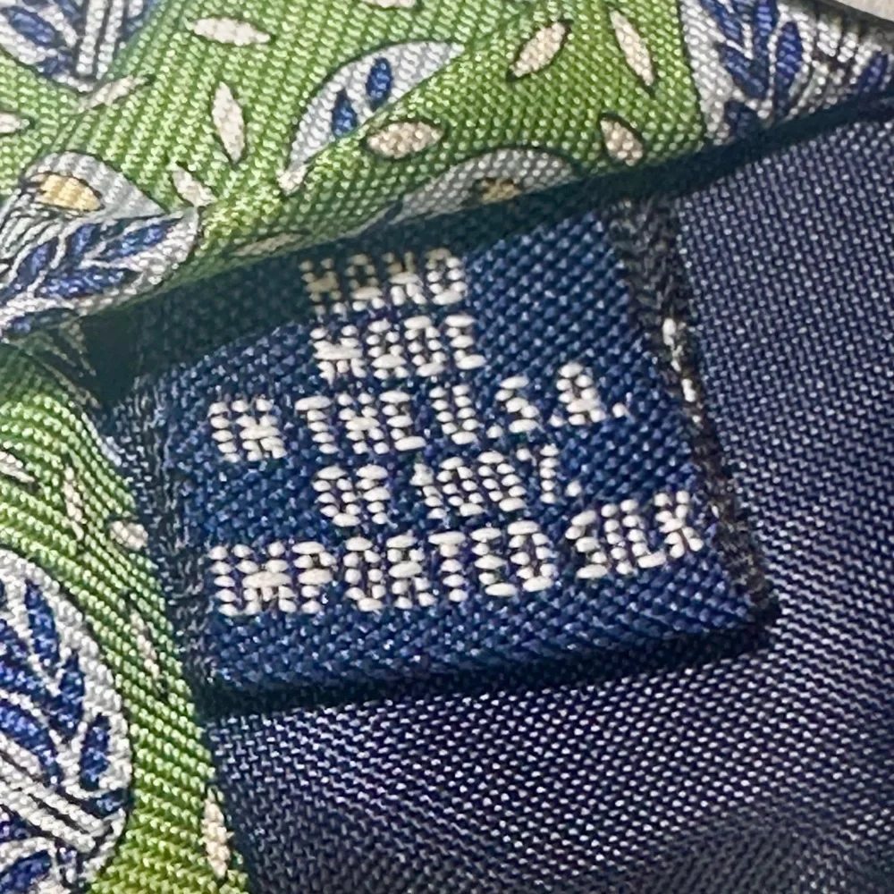 Vineyard Vines Custom Collection Premier Advisors Program Silk Tie Men's 3.5